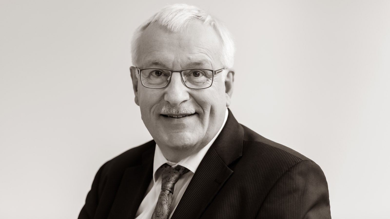 Porträtfoto | Christian Osterhaus | Berater für Führungskräfte | christian-osterhaus.de